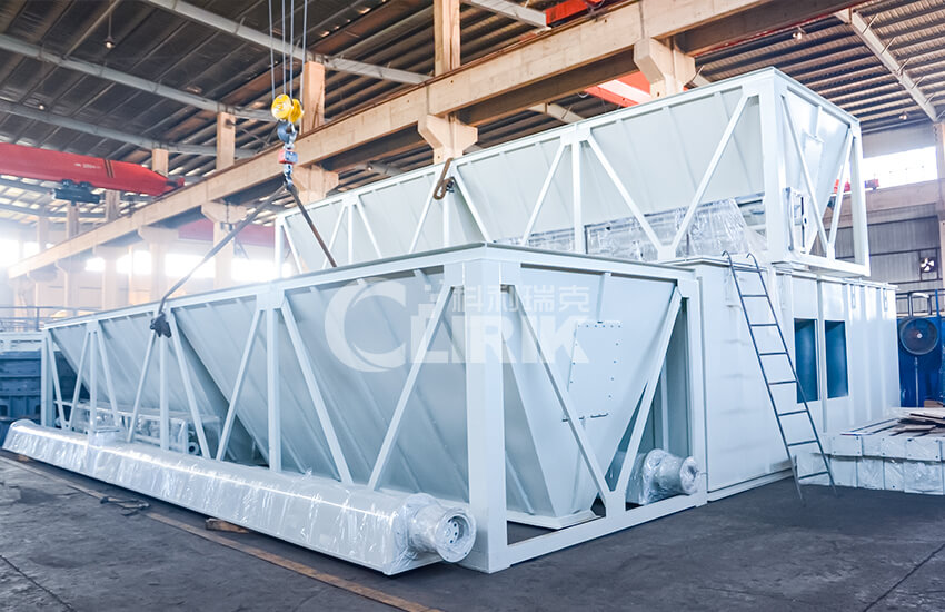 廣西賀州老客戶(hù)訂購(gòu)HGM125超細(xì)磨粉機(jī)發(fā)貨現(xiàn)場(chǎng)